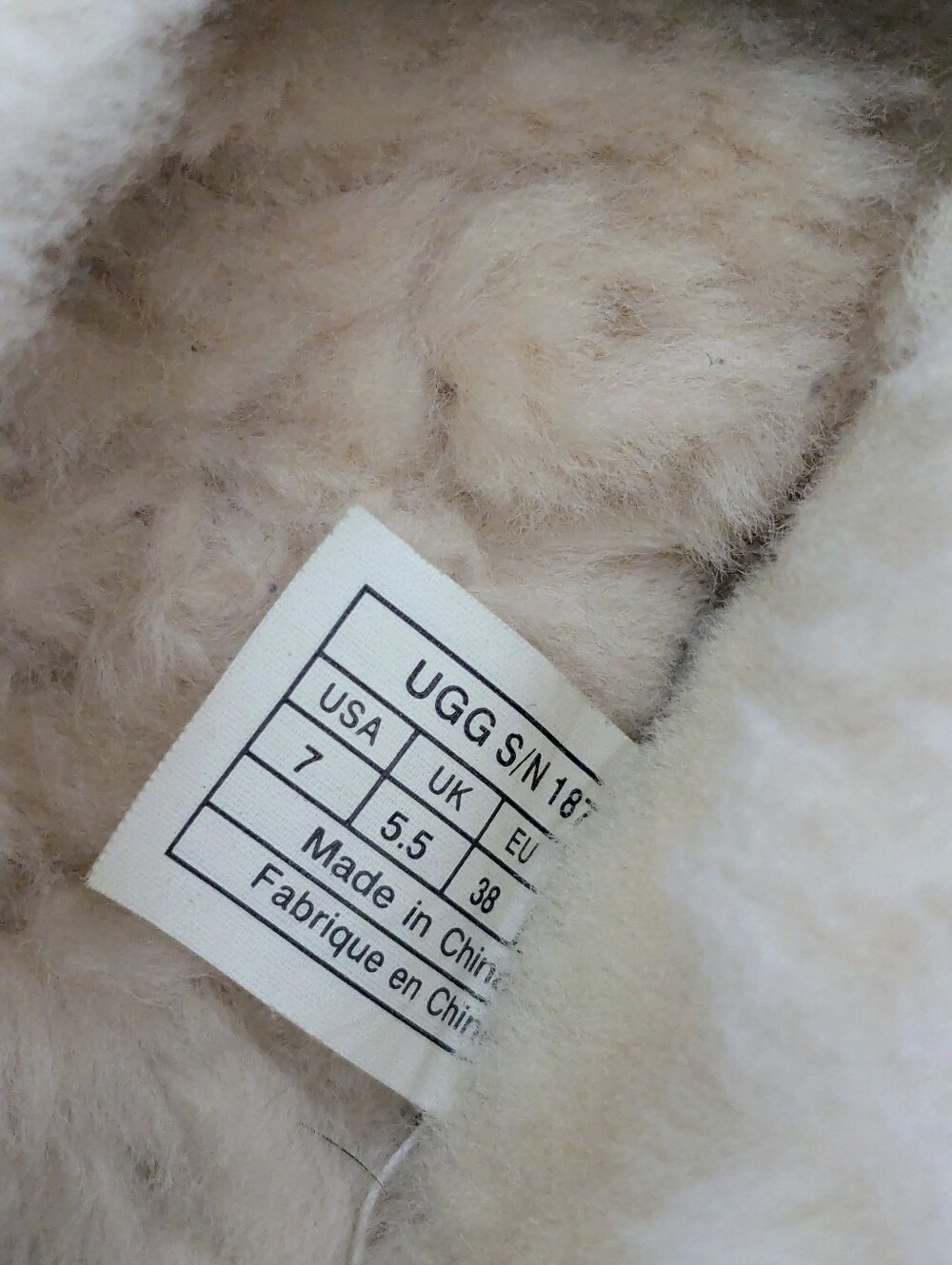 UGG® Australia "Rylan" Skimmer Slippers - size 7 - Picture 9 of 10